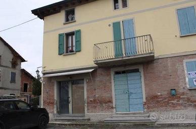 Immobile in asta di 70 m² con 2 locali a Scandiano