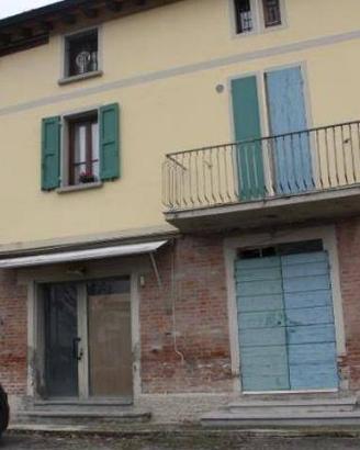 Immobile in asta di 70 m² con 2 locali a Scandiano