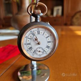 Antico orologio da tasca con automa erotico