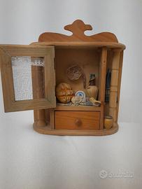 Dispensa in miniatura