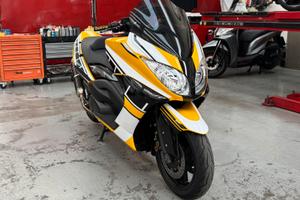 TMAX 500 2010