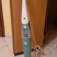 Scopa elettrica a vapore