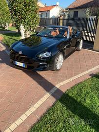 Fiat 124 spider Lusso Unica TARGA 