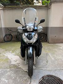 Honda sh300