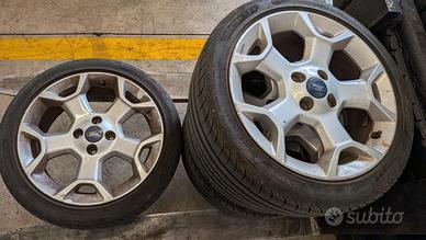 gomme e cerchi in lega Ford 16 pollici