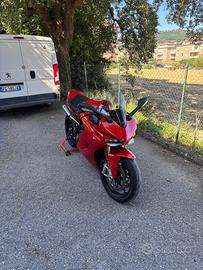 Ducati Supersport 939 S - 2018 - Akrapovič