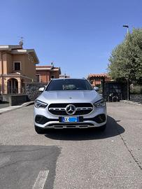 Mercedes GLA200