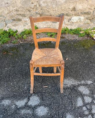 sedia in paglia
