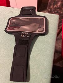 Custodia da braccio per smartphone