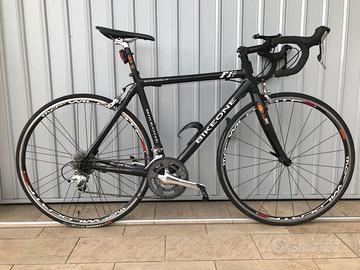 Full carbon da strada