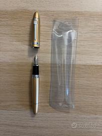 Jinhao 159 color oro pennino argento, converter