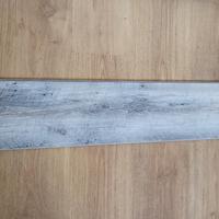 PAVIMENTI IN PVC e PIETRA di lunghezza fino a 1800