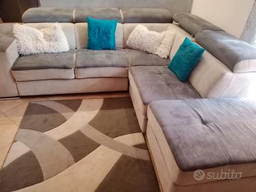 Divano usato in buono stato