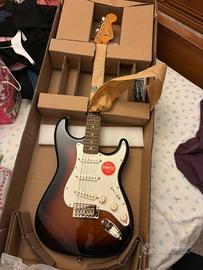 Chitarra elettrica FENDER 