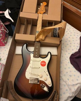 Chitarra elettrica FENDER 