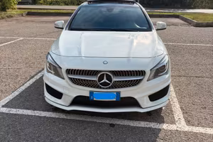 Mercedes-Benz CLA 200 CLA Shooting Brake - PREMIUM