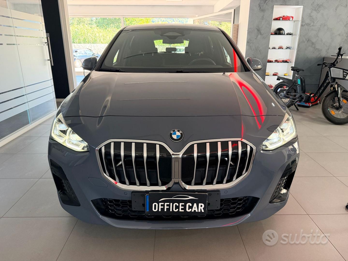 BMW 218D Active Tourer 2025 photo 2