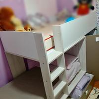 Letto a castello con mobili