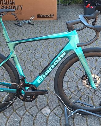BIANCHI INFINITO PRO ULTEGRA Di2