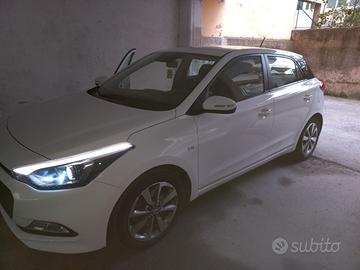 Hyundai i20 tenuta con tanta Cura