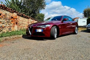 Alfa Romeo Giulia Super 2.2 JTDm 150cv
