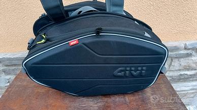 GIVI EA101C Borse laterali usate 1 volta