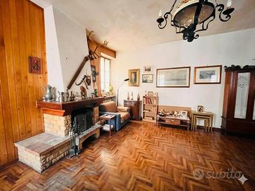 CASA INDIPENDENTE A GASSINO TORINESE