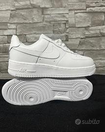 Nike Air Force 1, Bianche, Taglia 39