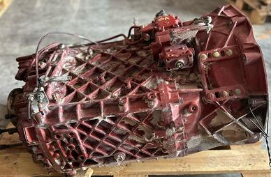 CAMBIO IVECO ASTRA ZF 16S151 8851328