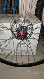 Ruota completa posteriore 27,5 mtb