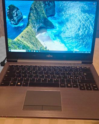 Notebook Fujitsu 