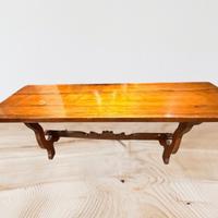 Tavolo in legno massello stile rustico