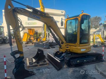 MINI ESCAVATORE XCMG E35XE