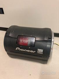 Subwoofer Piooneer preamplificato