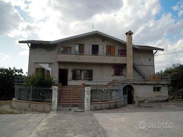 RGE 3/2010 - Tribunale di Urbino - Lotto 1