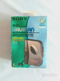 Vintage Sony Walkman WM-EX352 audiocassette Nuovo