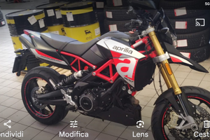 Aprilia Dorsoduro 900 2017