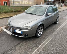 Alfa Romeo 147 1.9 JTDM 120 CV Con gancio traino