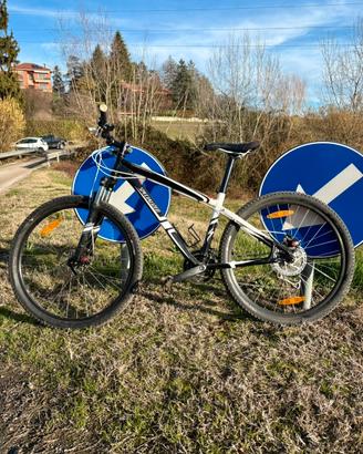 Specialized Hardrock Sport Disc 26” taglia 15.5