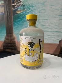 Bottiglie vuote gin etsu