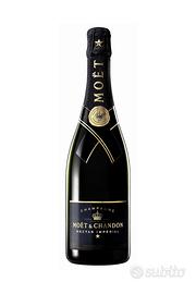Moet nectar imperial champagne