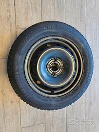 Cerchione da 15" per Fiat Grande Punto con gomma e
