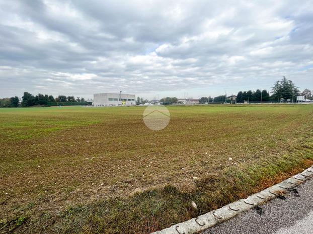 TERRENO A CASTEL GOFFREDO