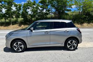 SUZUKI Swift 1.2 Hybrid 4X4 AllGrip Top
