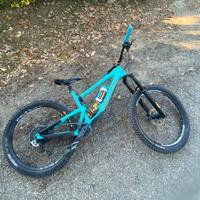 Santa cruz bronson c 2022 montata ohlins tg L