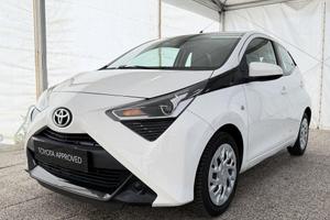 Toyota Aygo 5p 1.0 x-play 72cv