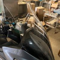 Cupolino Burgman 400 2011