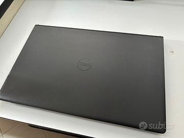 Pc portatile  Dell 3520 i7  16 GB Ram 512 GB