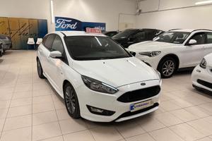 Ford Focus ST LINE 1.0 EcoBoost 125 CV 5 p.