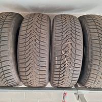 Gomme invernali  215/60/R17 - Renault Capture 2022
